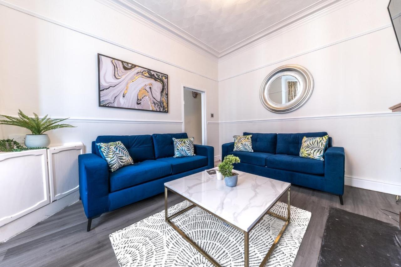 Stylish Luxury Large 4Br Kingbed Barrow-in-Furness Exterior foto